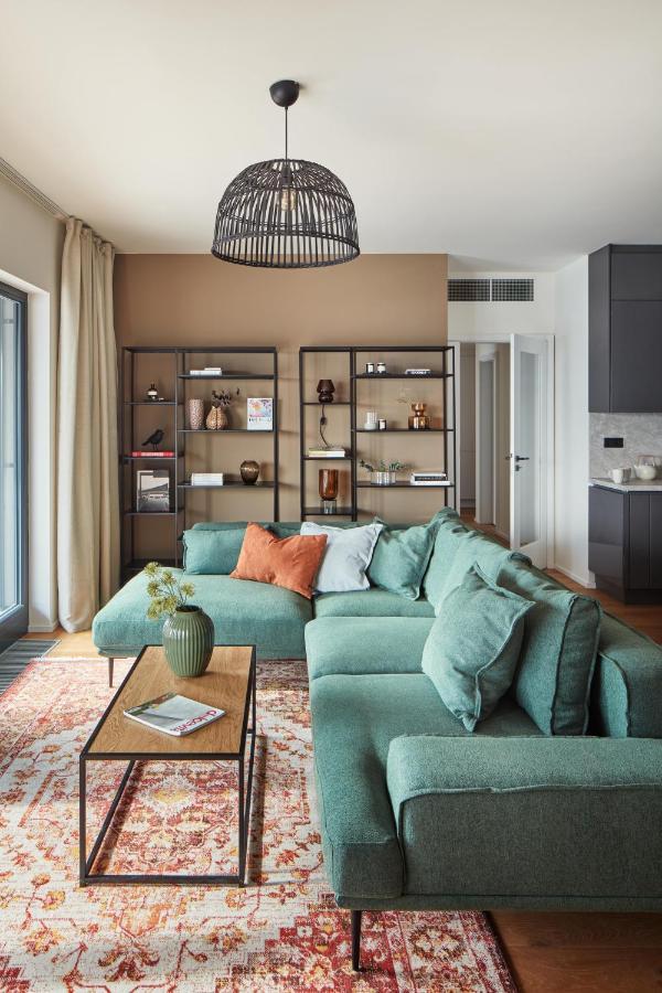 Prague Days - Designer Apts - Garage - Terrace - Easy City Access Exterior foto